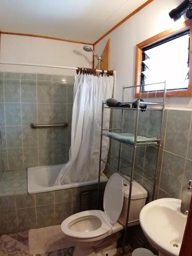 Tuava Lodge ハンガ・ロア エクステリア 写真