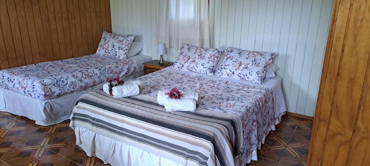 Tuava Lodge ハンガ・ロア エクステリア 写真